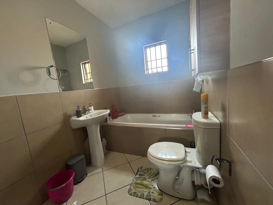 2 Bedroom Property for Sale in Sagewood Gauteng