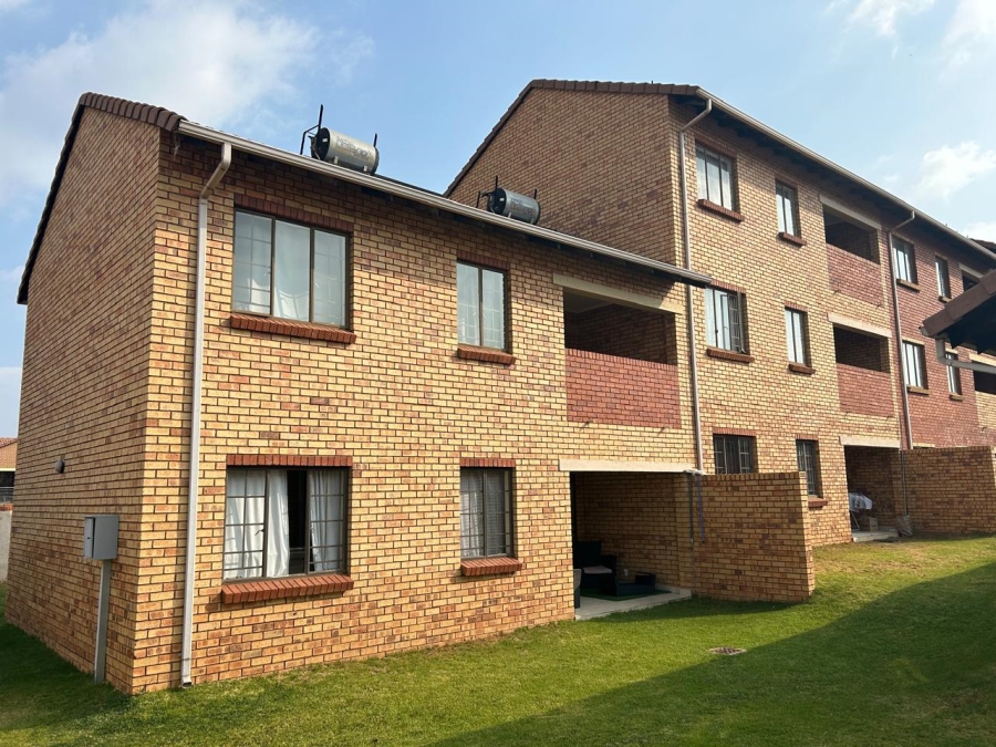 2 Bedroom Property for Sale in Sagewood Gauteng