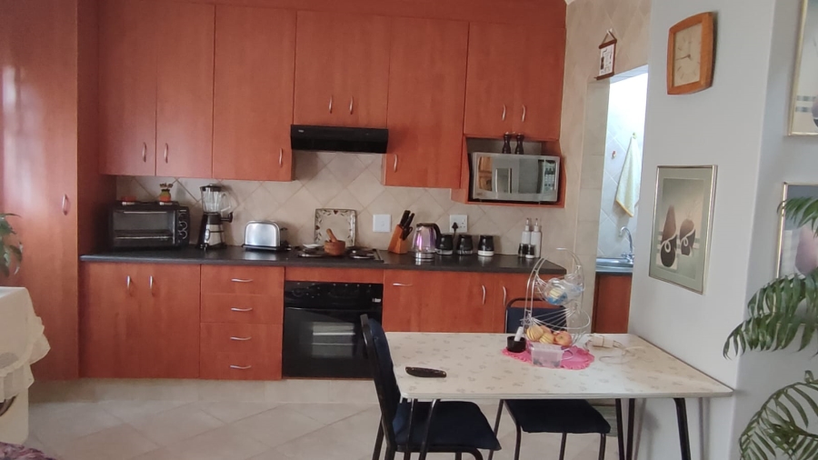 2 Bedroom Property for Sale in Eike Park Gauteng