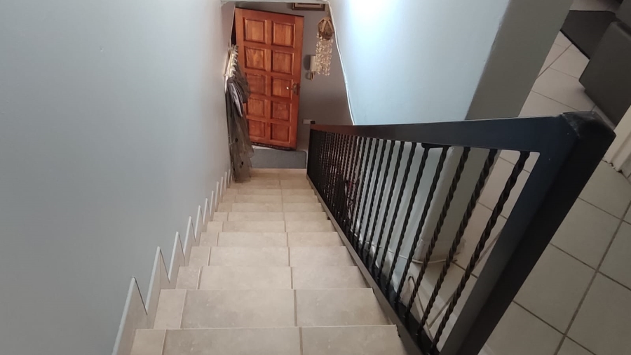 2 Bedroom Property for Sale in Eike Park Gauteng