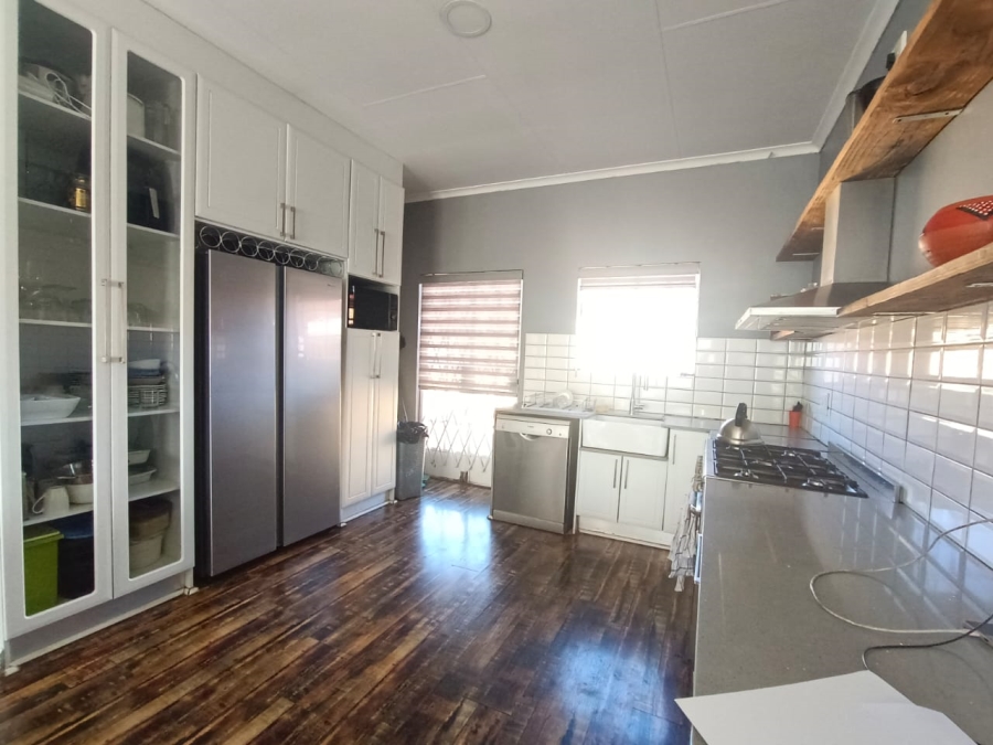 3 Bedroom Property for Sale in Robinpark Gauteng