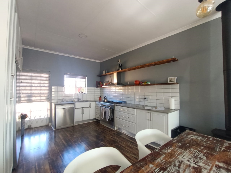 3 Bedroom Property for Sale in Robinpark Gauteng