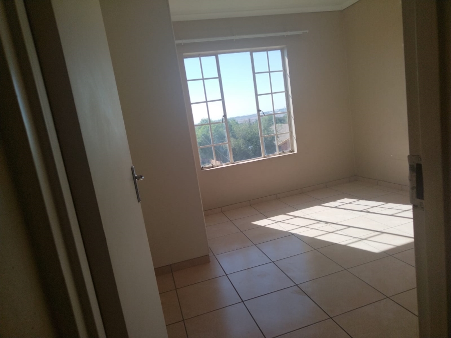 3 Bedroom Property for Sale in Noordwyk Gauteng