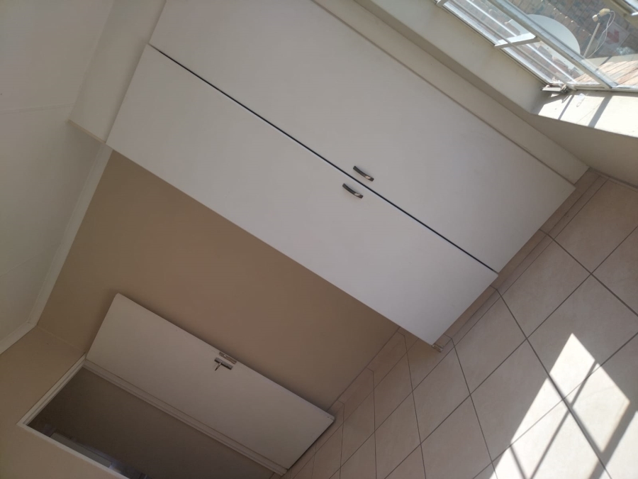 3 Bedroom Property for Sale in Noordwyk Gauteng