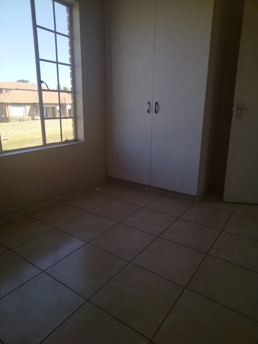 3 Bedroom Property for Sale in Noordwyk Gauteng