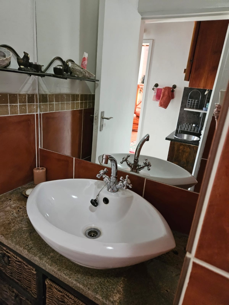 To Let 1 Bedroom Property for Rent in Robindale Gauteng