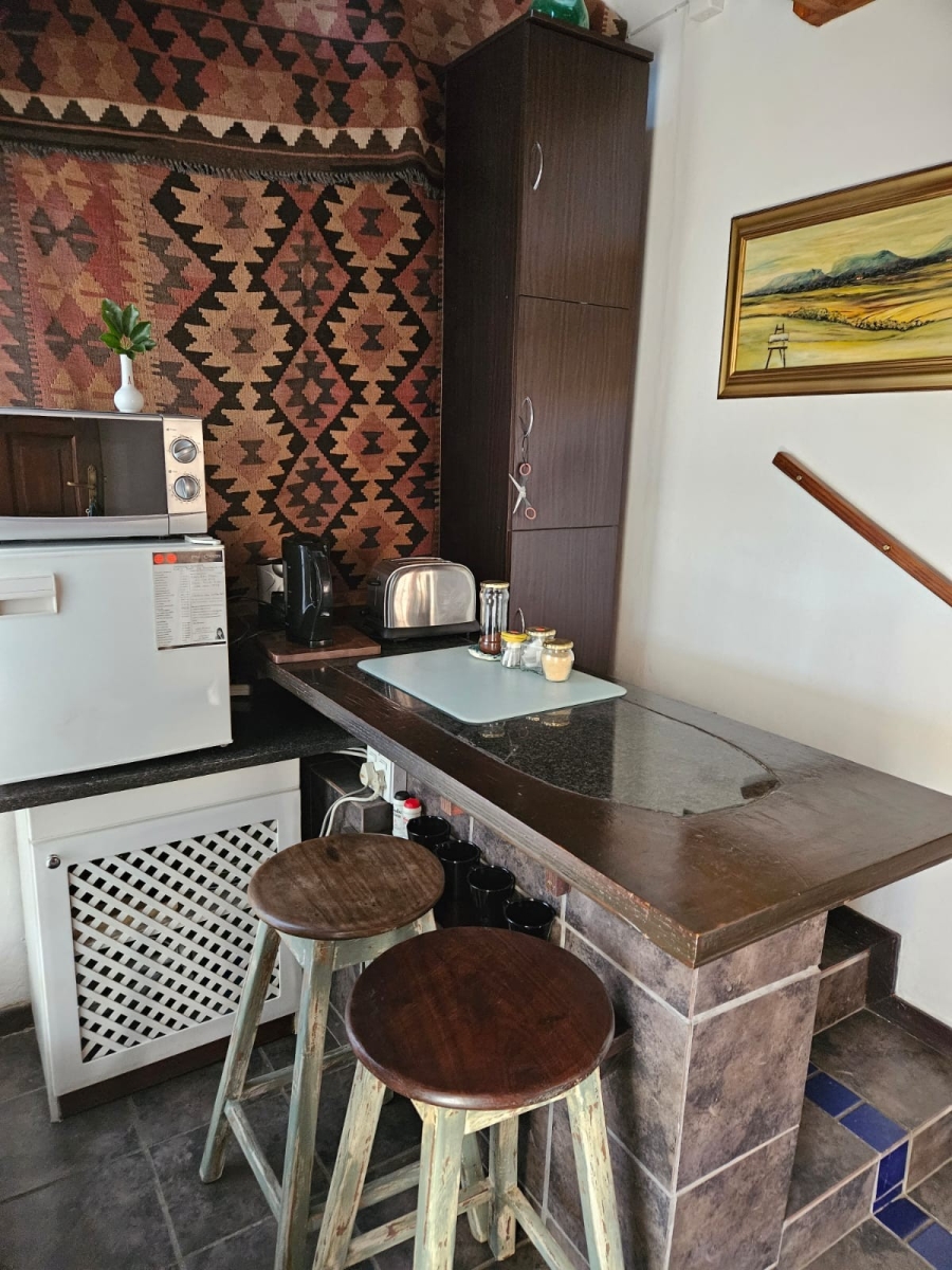 To Let 1 Bedroom Property for Rent in Robindale Gauteng