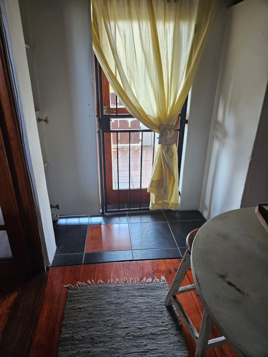 To Let 1 Bedroom Property for Rent in Robindale Gauteng