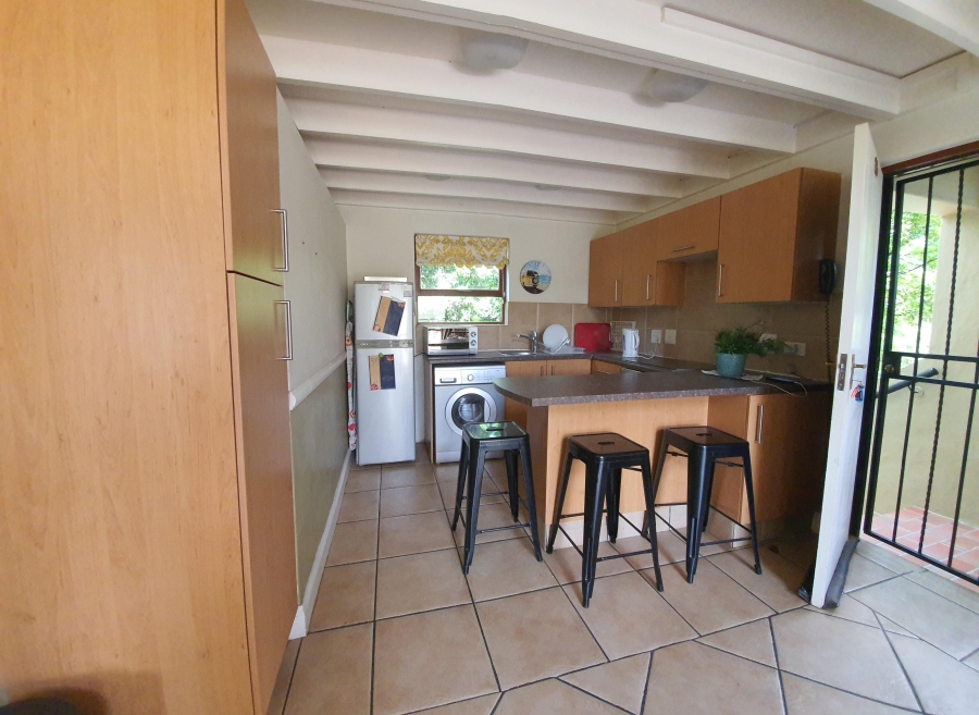 To Let 2 Bedroom Property for Rent in Morningside Gauteng