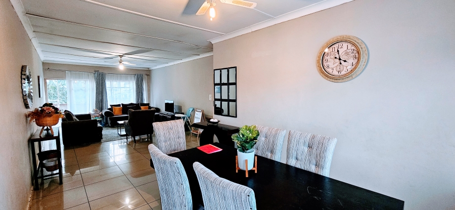 3 Bedroom Property for Sale in Three Rivers Proper Gauteng