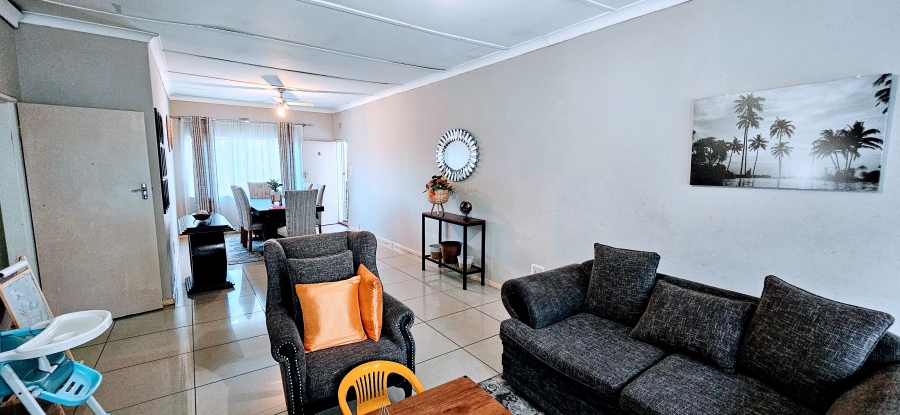 3 Bedroom Property for Sale in Three Rivers Proper Gauteng