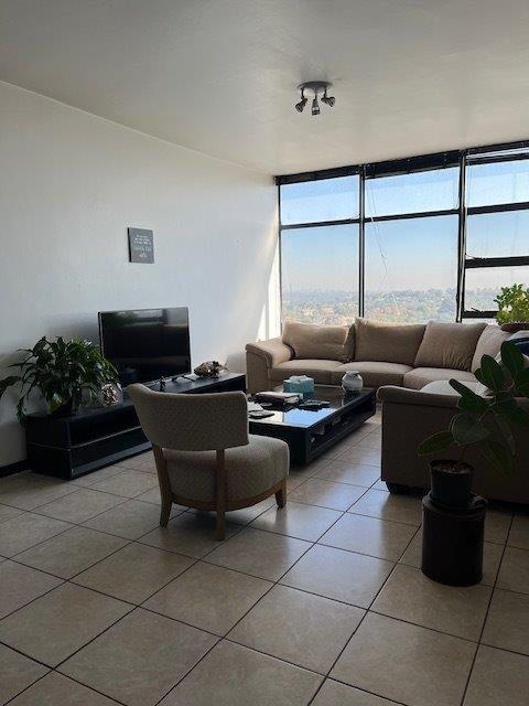 1 Bedroom Property for Sale in Elma Park Gauteng