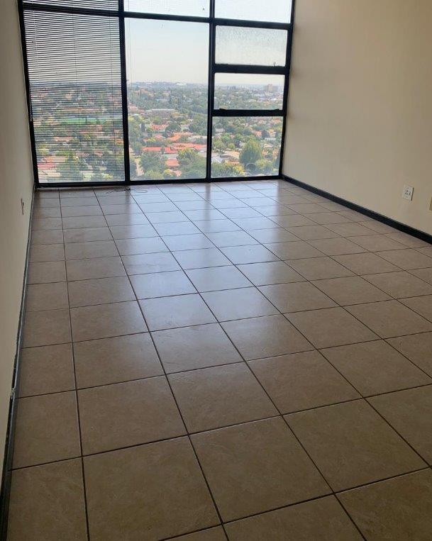 1 Bedroom Property for Sale in Elma Park Gauteng