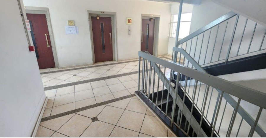 1 Bedroom Property for Sale in Elma Park Gauteng