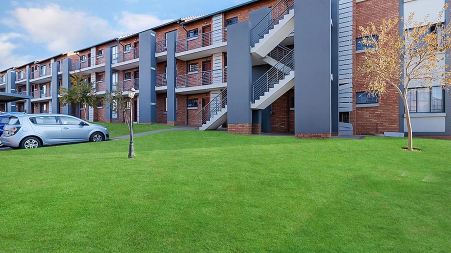 2 Bedroom Property for Sale in Carlswald Gauteng