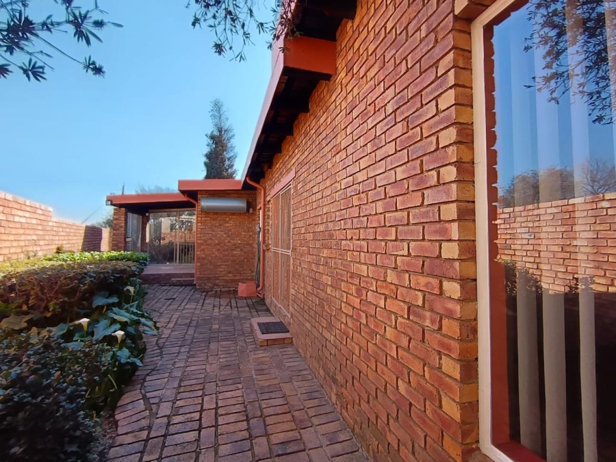 4 Bedroom Property for Sale in Dalpark Ext 1 Gauteng