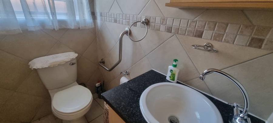 2 Bedroom Property for Sale in Brentwood Park Gauteng
