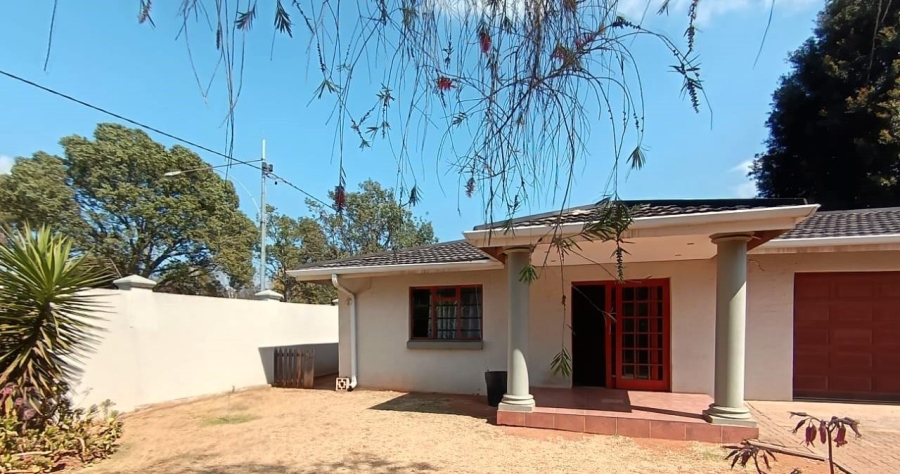 6 Bedroom Property for Sale in Rynfield Gauteng