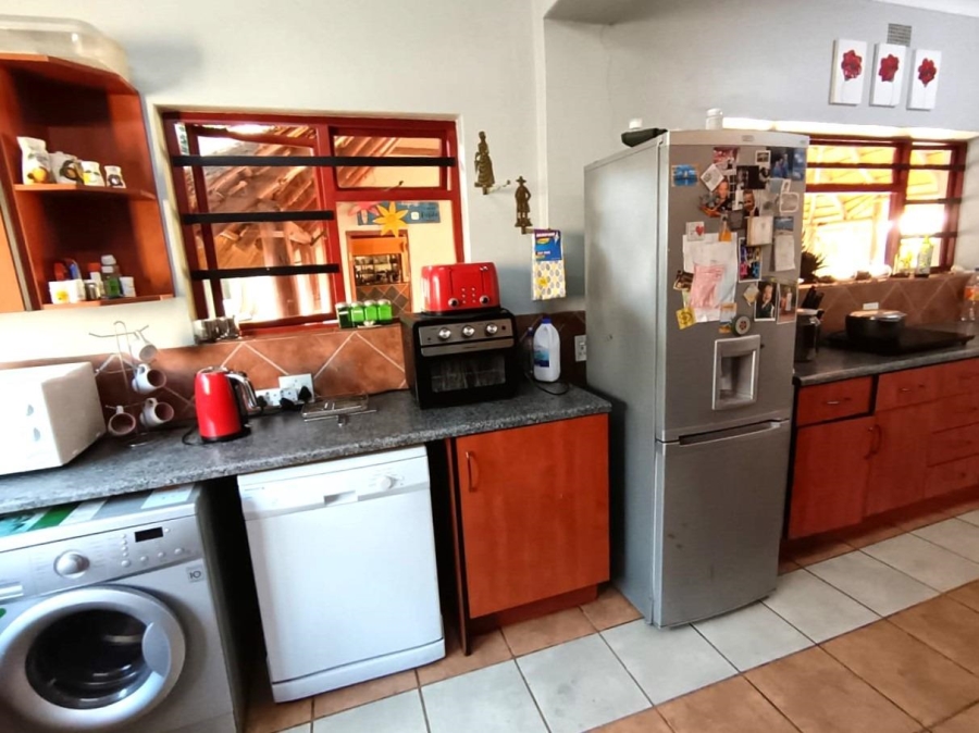 6 Bedroom Property for Sale in Rynfield Gauteng