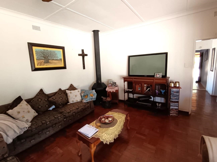 6 Bedroom Property for Sale in Rynfield Gauteng