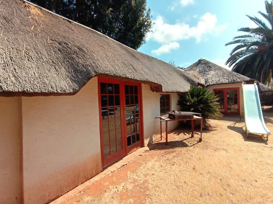 6 Bedroom Property for Sale in Rynfield Gauteng