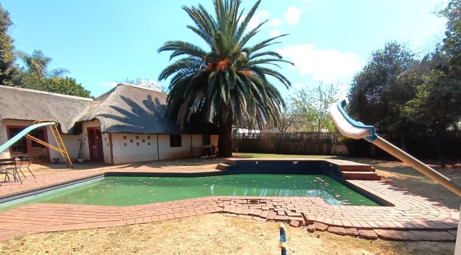 6 Bedroom Property for Sale in Rynfield Gauteng