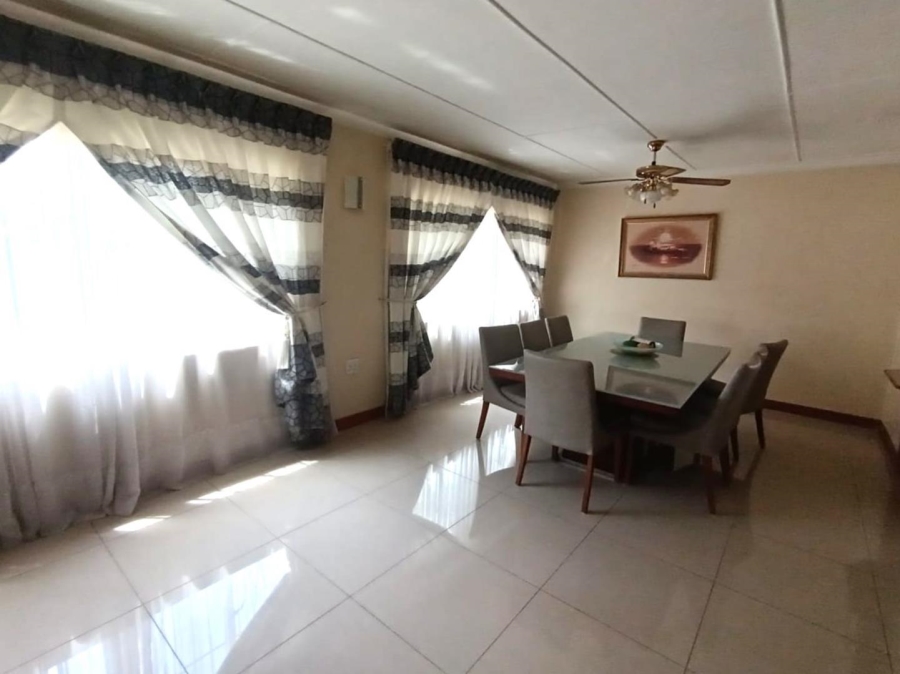 4 Bedroom Property for Sale in Morehill Gauteng