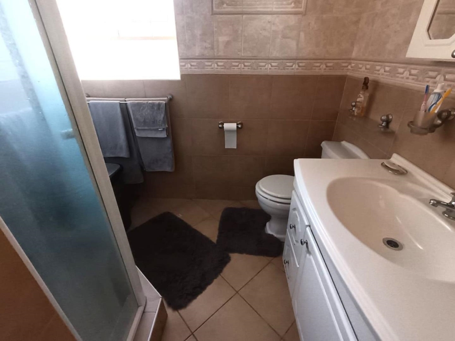 4 Bedroom Property for Sale in Morehill Gauteng