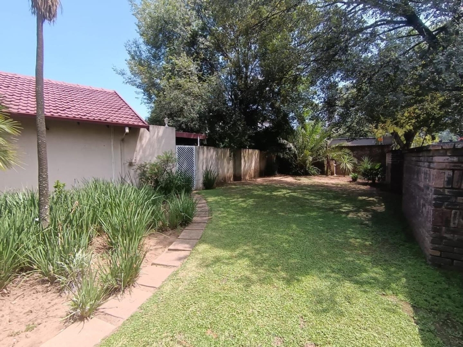 4 Bedroom Property for Sale in Morehill Gauteng