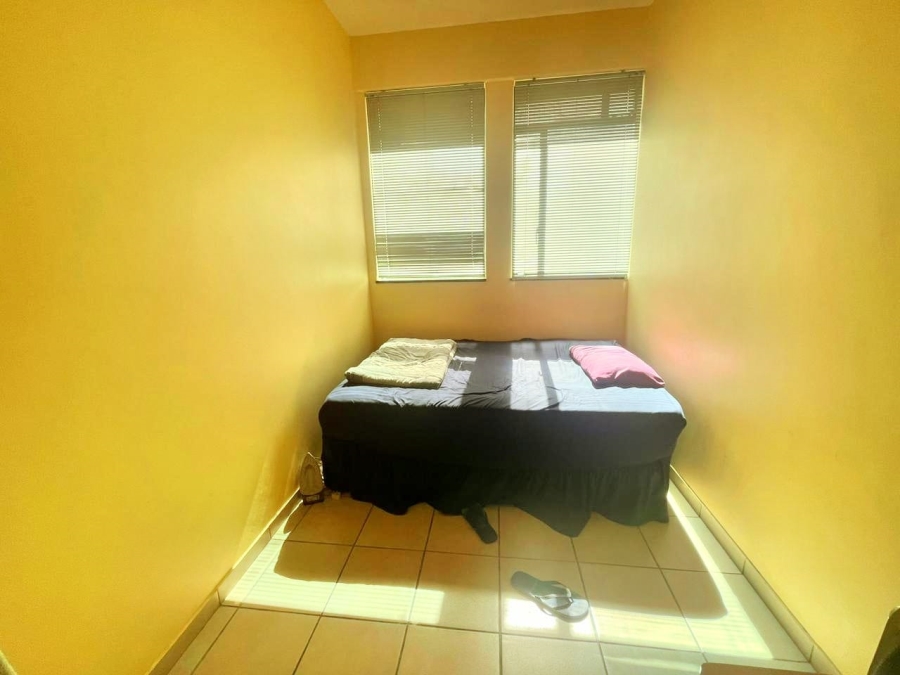 To Let 2 Bedroom Property for Rent in Braamfontein Gauteng