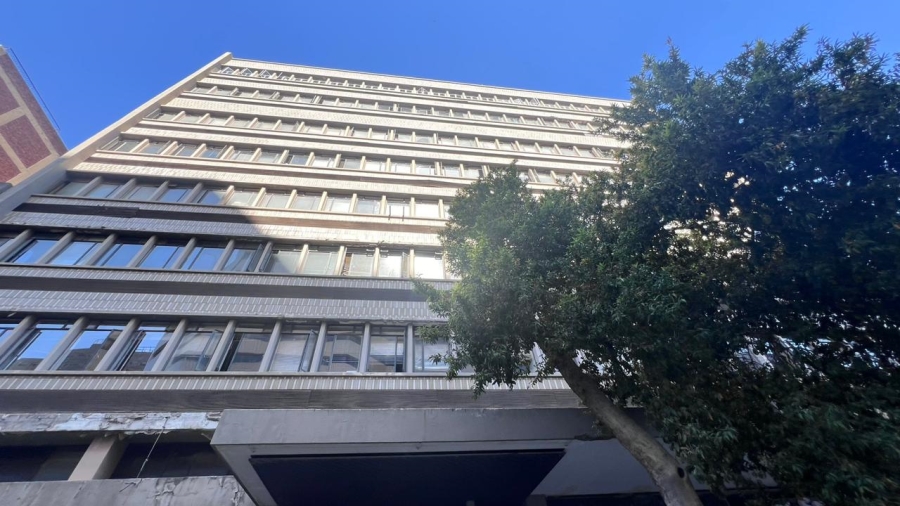 To Let 2 Bedroom Property for Rent in Braamfontein Gauteng