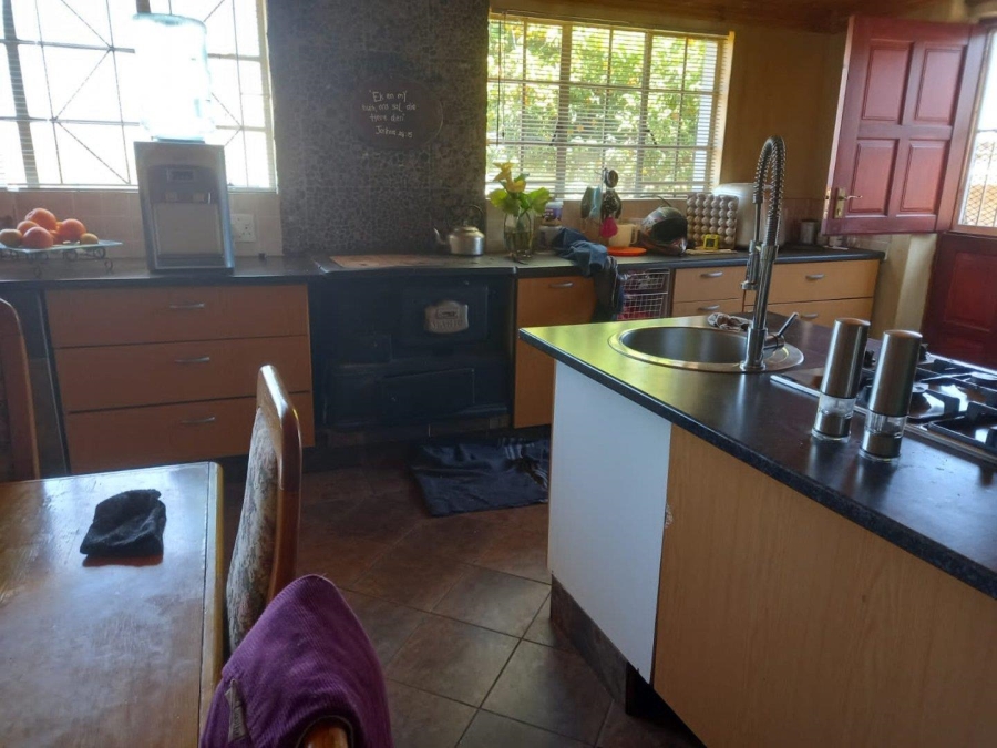 4 Bedroom Property for Sale in Hillside Gauteng