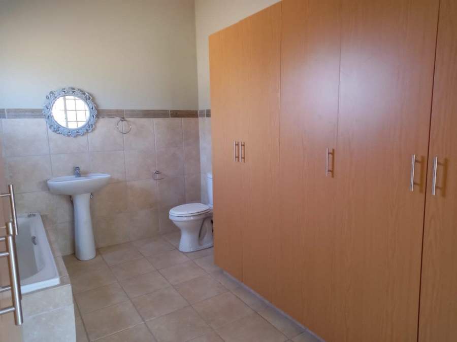 4 Bedroom Property for Sale in Hillside Gauteng