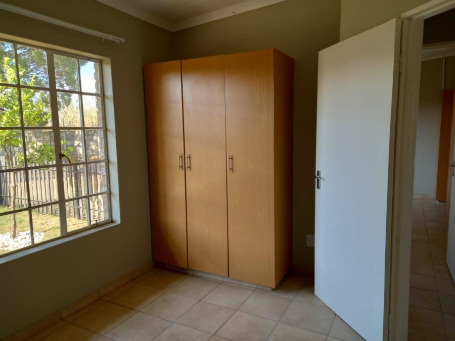 4 Bedroom Property for Sale in Hillside Gauteng