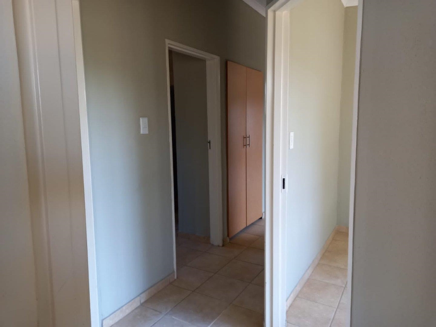 4 Bedroom Property for Sale in Hillside Gauteng