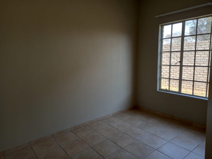 4 Bedroom Property for Sale in Hillside Gauteng