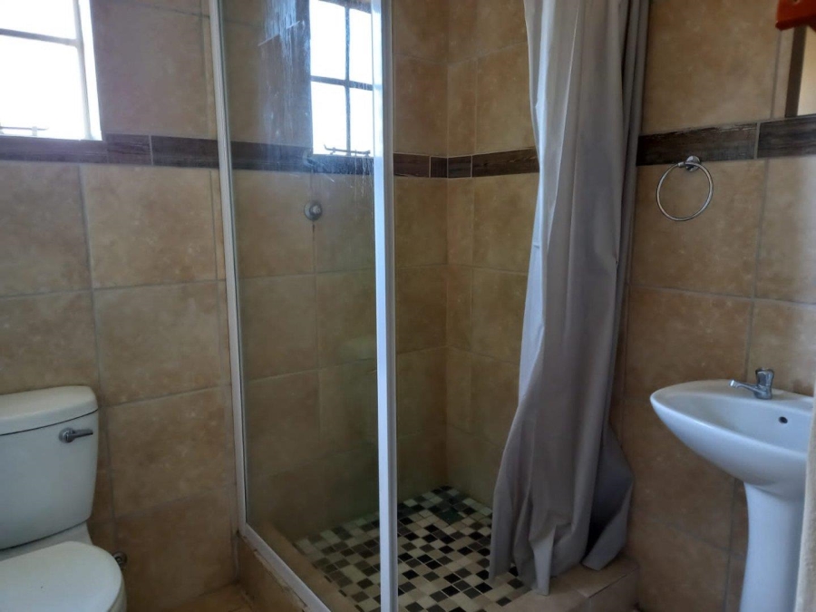 4 Bedroom Property for Sale in Hillside Gauteng