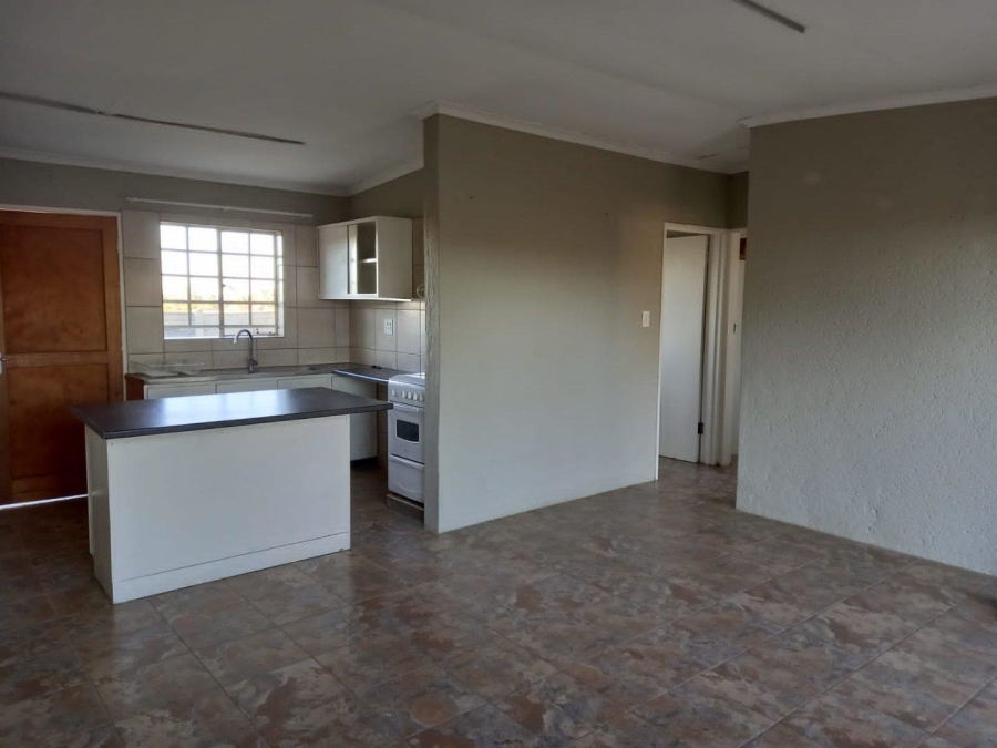 4 Bedroom Property for Sale in Hillside Gauteng