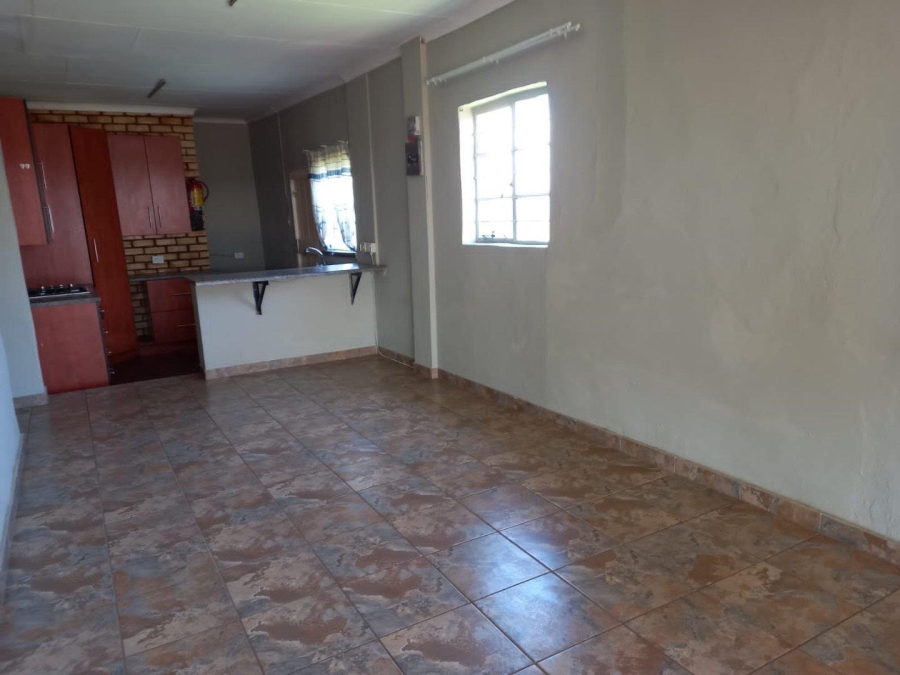 4 Bedroom Property for Sale in Hillside Gauteng