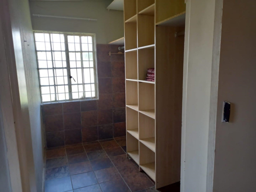 4 Bedroom Property for Sale in Hillside Gauteng