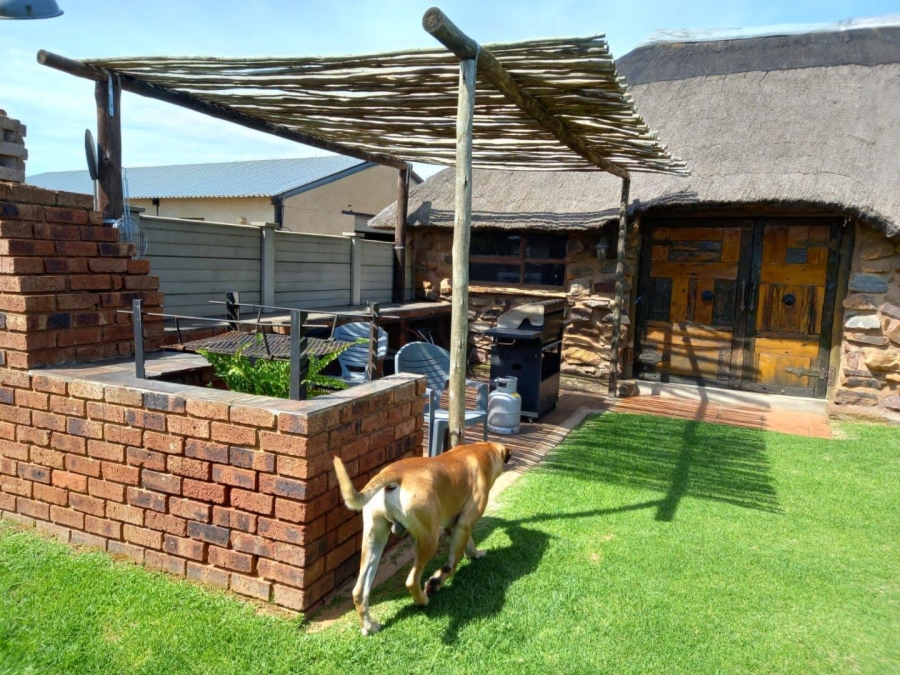 4 Bedroom Property for Sale in Hillside Gauteng