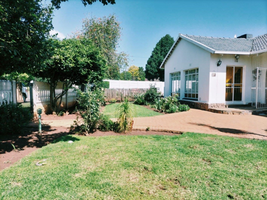 4 Bedroom Property for Sale in Greenhills Gauteng