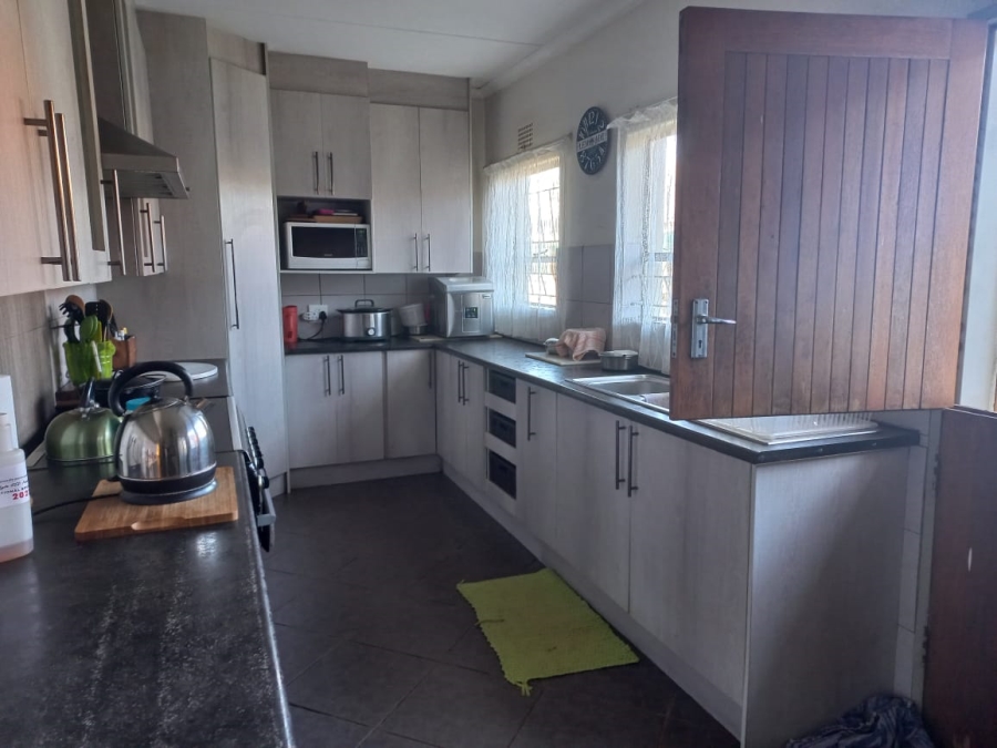 3 Bedroom Property for Sale in Culemborg Park Gauteng