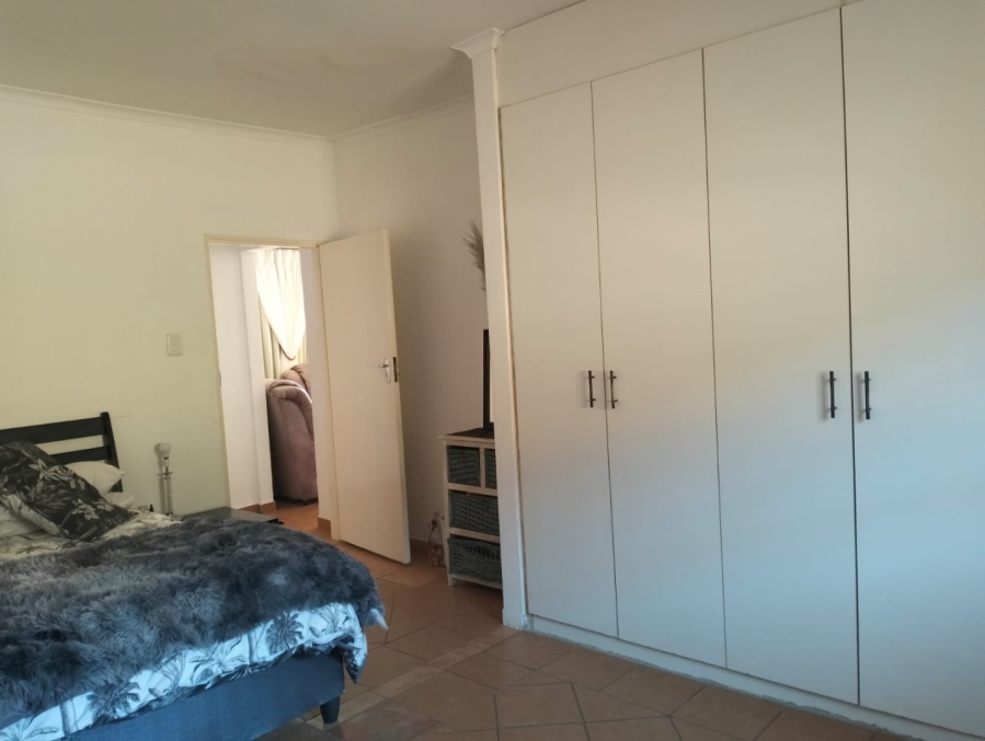 0 Bedroom Property for Sale in Hillshaven Gauteng