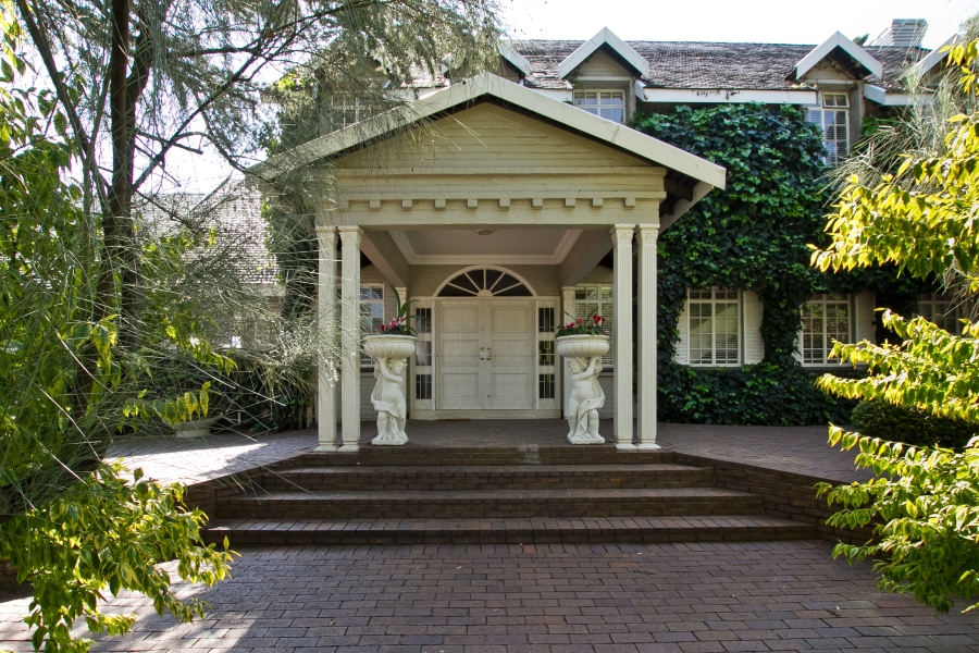 5 Bedroom Property for Sale in Houghton Estate Gauteng