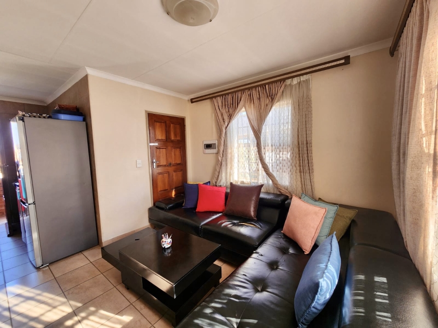 3 Bedroom Property for Sale in Thatch Hill Estate Gauteng