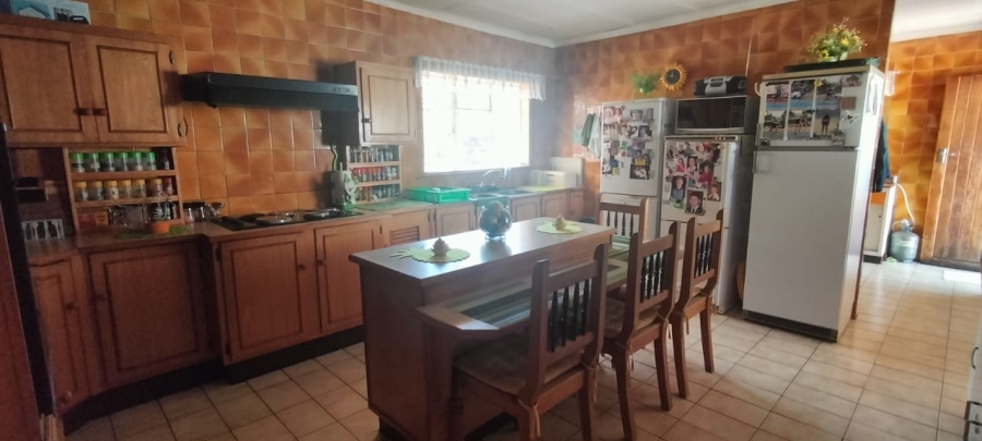 3 Bedroom Property for Sale in Helikonpark Gauteng