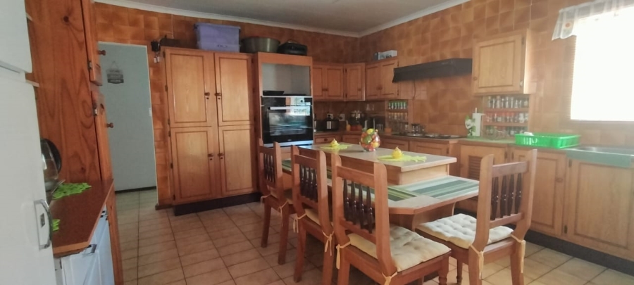 3 Bedroom Property for Sale in Helikonpark Gauteng