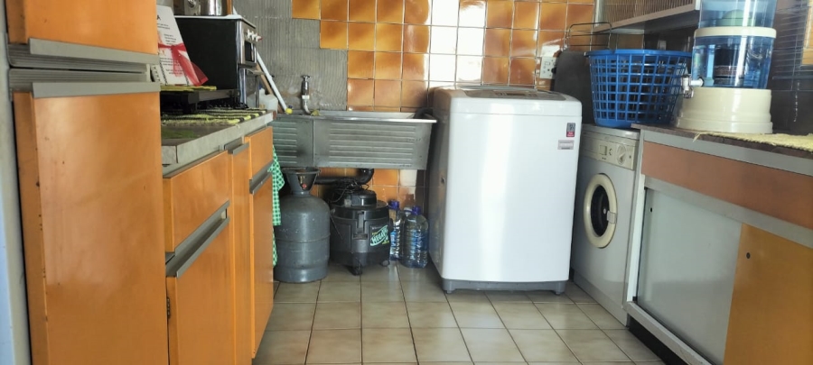 3 Bedroom Property for Sale in Helikonpark Gauteng