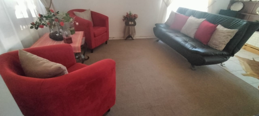 3 Bedroom Property for Sale in Helikonpark Gauteng